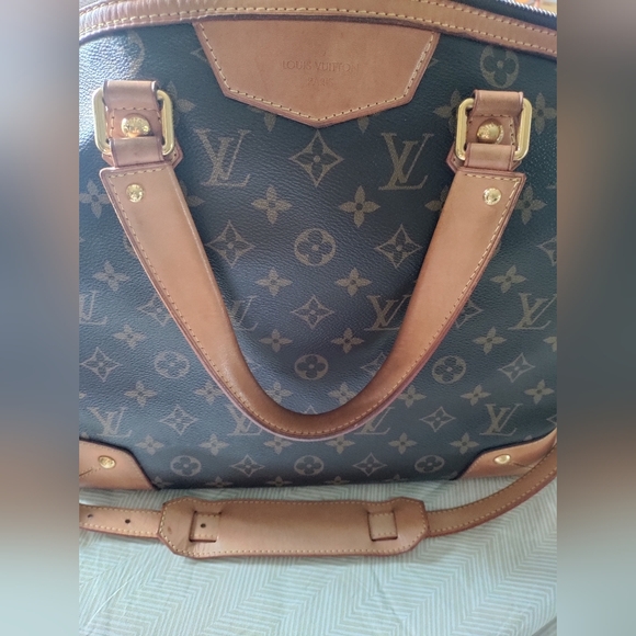 Authentic Louis Vuitton Retiro GM (large)*SOLD** - Picture 15 of 16